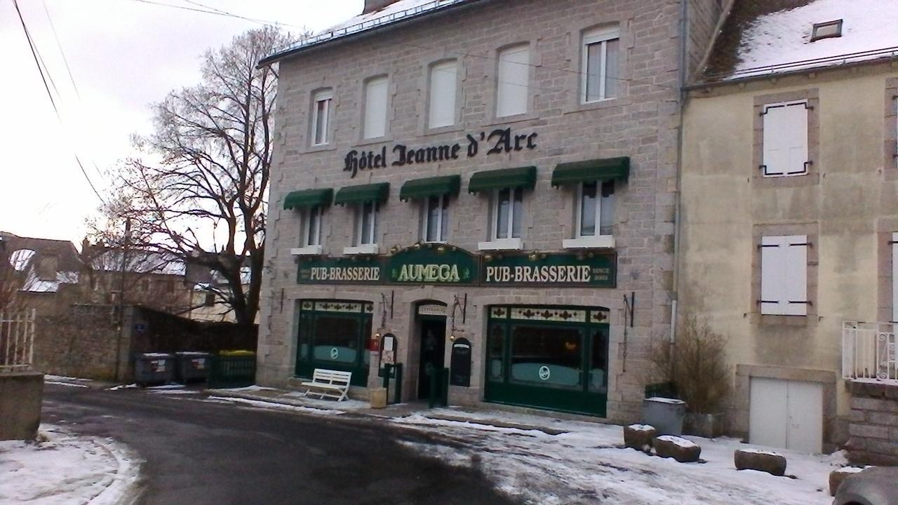 Hotel Jeanne D'Arc Saint-Chely-d'Apcher Exterior photo